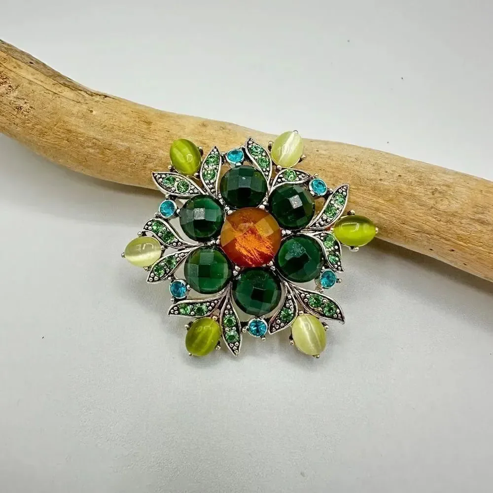 Vintage Flower Beaded Crystal Brooch